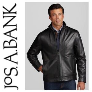 Jos A Bank lambskin leather bomber jacket in black. Like New!